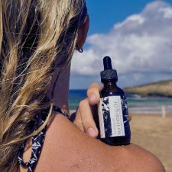 Noni Healing Oil – The Painkiller for Body & Skin